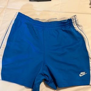 Nike women’s shorts